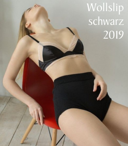 Wollslip_schwarz_2019_gross.jpg